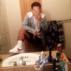 Meet your Posher, Aaron